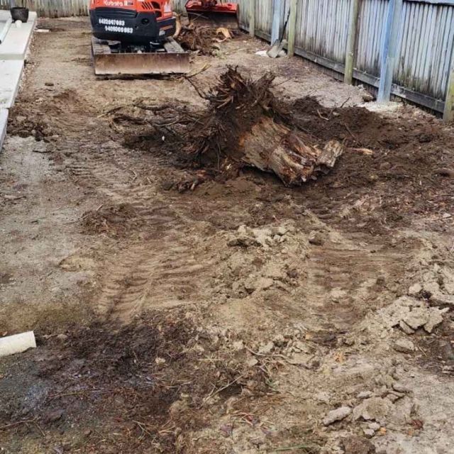 Residential property earthworks and gravel surfacing in Townsville
